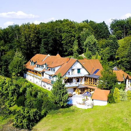 Boutique Hotel Loipenhof 로이페어스도르프 바이 퓌르스텐펠트 외부 사진